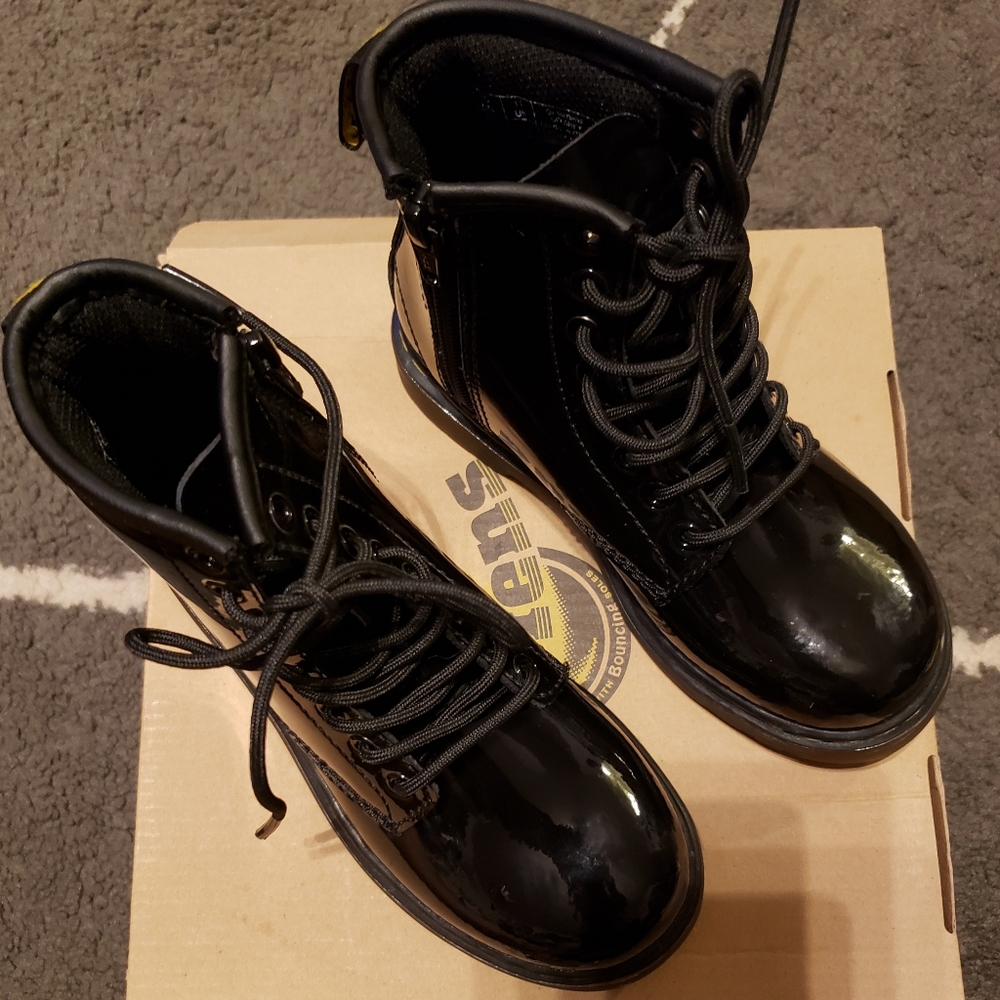 Kids Dr. Martens Boots